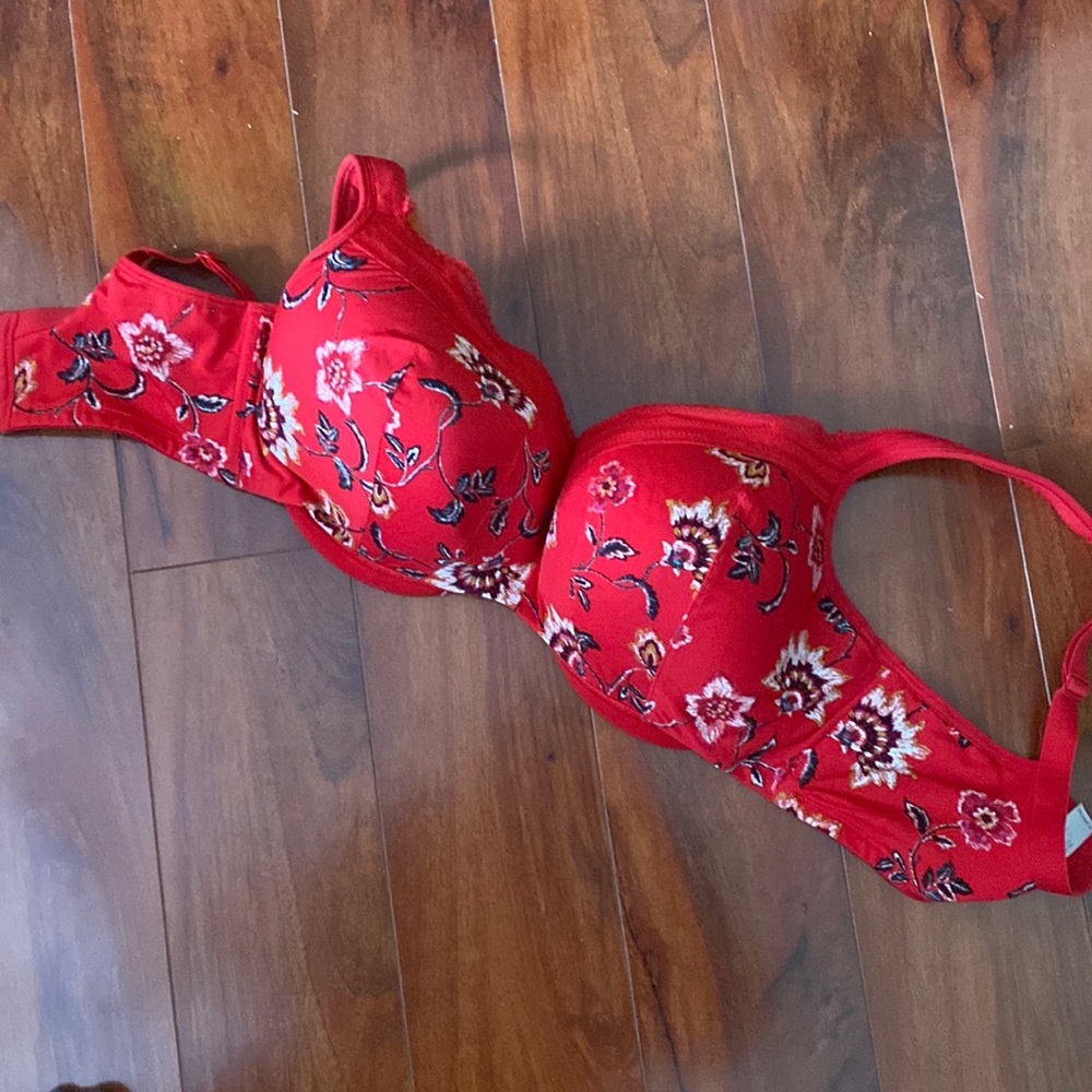 Cacique 38F Underwire Bra